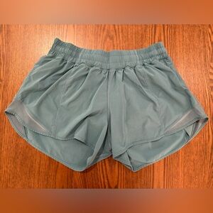 Lululemon Women’s 4” Hotty Hot Shorts, Size 10
